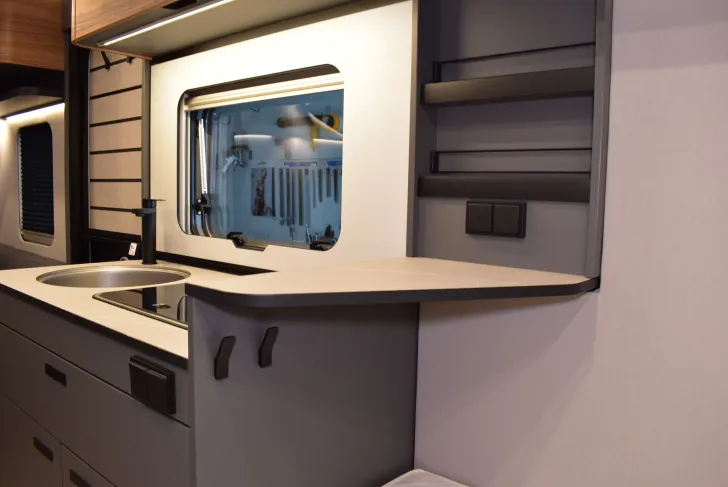 Fahrzeugbild Hymer Eriba Novaline 442 2 x A-KLappe, Batterie, Radtr. #41