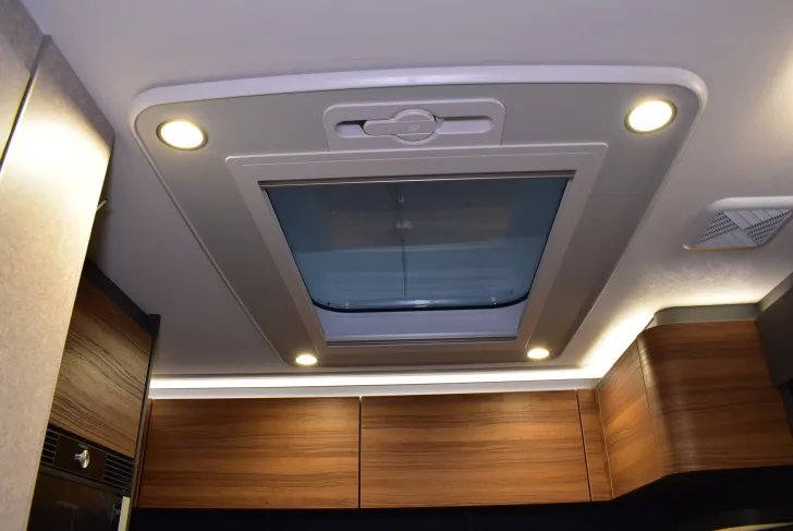 Fahrzeugbild Hymer Eriba Novaline 442 2 x A-KLappe, Batterie, Radtr. #52