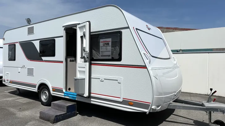 Fahrzeugbild Bürstner Premio 530 TK #4