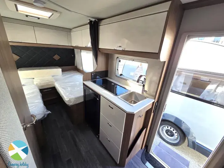 Fahrerhaus Tabbert Cazadora 460 E 2,3