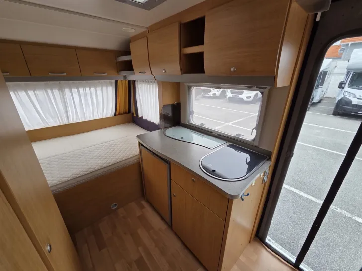 Fahrzeugbild Knaus Südwind 450 QU #4