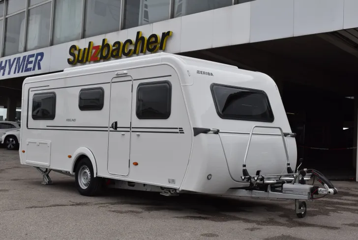 Fahrzeugbild Hymer Eriba Feeling 442 Hubdach, Längsbetten, Batterie #1