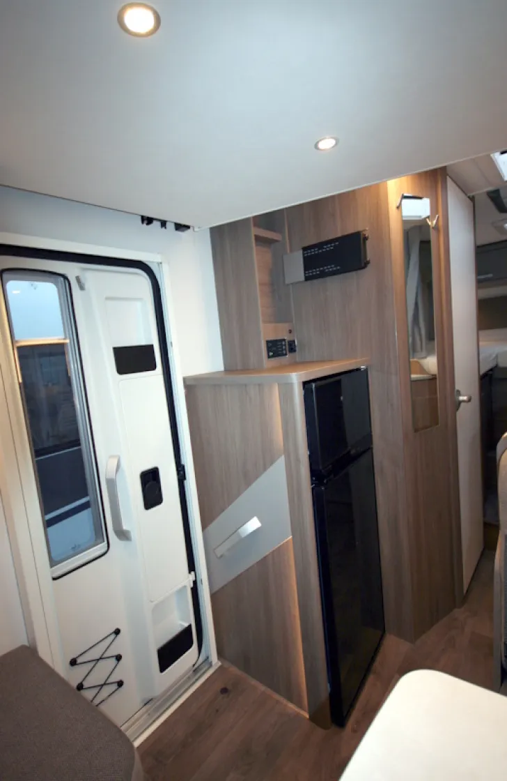 Fahrzeugbild Carado T 338 #14