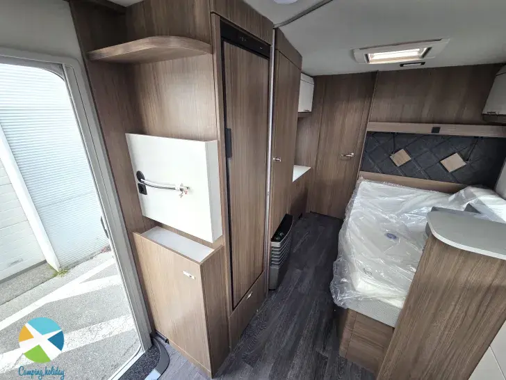 Sicht vorne-hinten Tabbert Cazadora 560 HTD 2,5