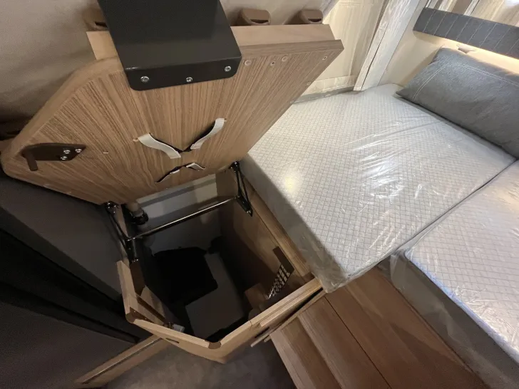 Fahrzeugbild Malibu T 430 KB-LE lightweight 3.5t #30