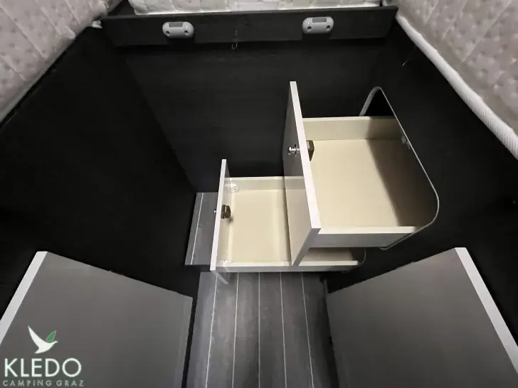 Fahrzeugbild Roller Team Kronos 285 P #20