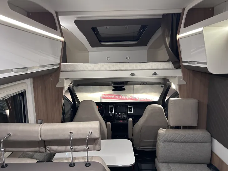 Fahrzeugbild Adria Coral XL 670 SL #2