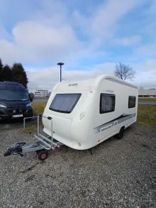 Fahrzeugbild Hobby De Luxe 440 SF #1