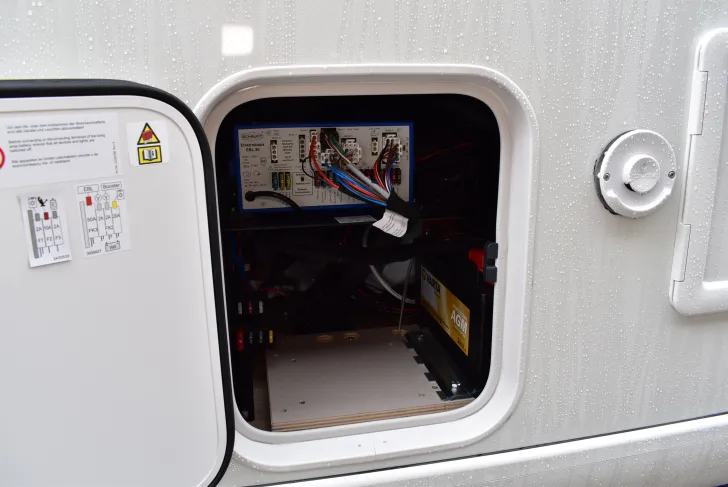 Fahrzeugbild Hymer Exsis-t 580 Pure Sat, Navi, Automatik, ab April #40