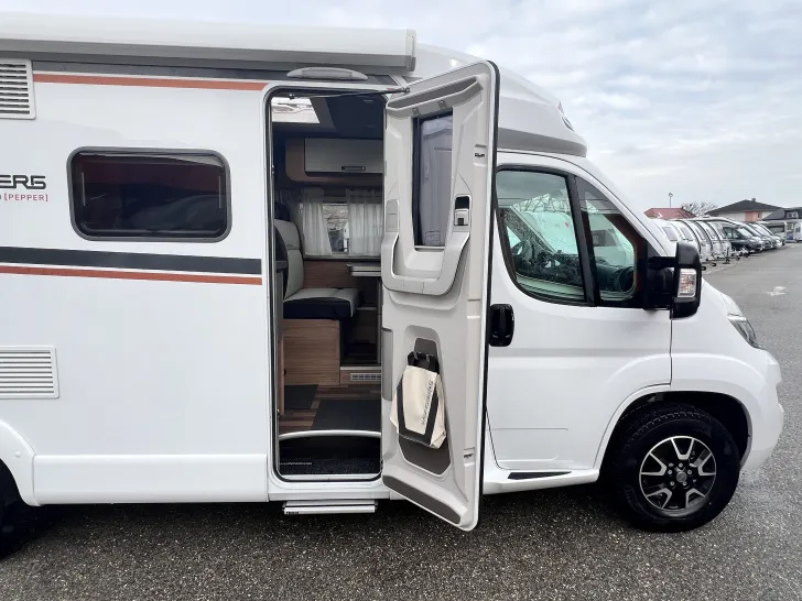 Fahrzeugbild Weinsberg CaraCompact 600 MEG EDITION [PEPPER] #15