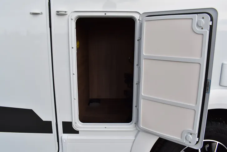 Fahrzeugbild Carado VAN V337 Pro+ Automatik, ACC, Navi, ab Juli #4