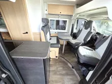 Sicht vorne-hinten Sunlight Camper Van CLIFF 640 Adventure Edition