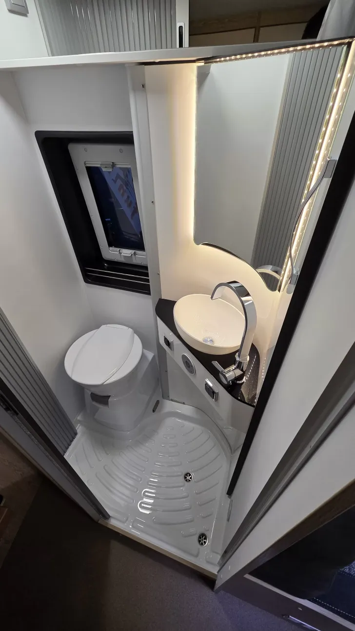 Fahrzeugbild Pössl Summit 600 ----> jetzt € 12.055,- sparen! #7