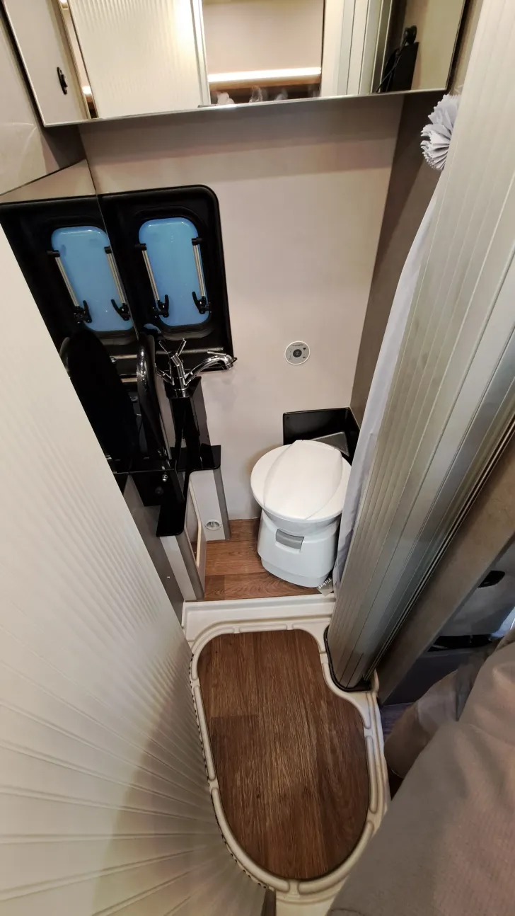 Fahrzeugbild Pössl Summit SHINE 540 R ----> jetzt € 16.735,- sparen! #7