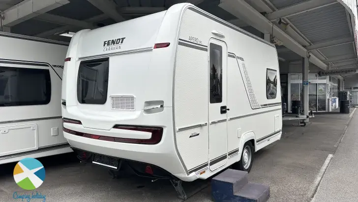 Schräg Hinten Fendt Apero Activ 390 FH