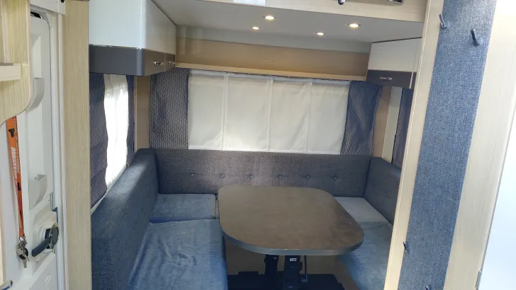 Fahrzeugbild Hymer Eriba Living 555 XL gut gepflegt #3