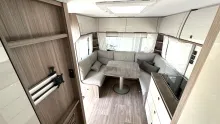 Sicht vorne-hinten Fendt Tendenza 560 SG
