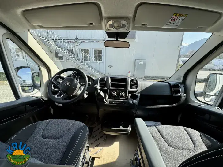 Fahrzeugbild Sunlight T TS67 5 Sitzplätze & Dometic kLIMA #6