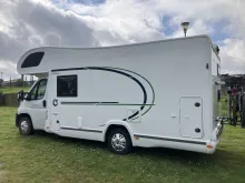 Fahrzeugbild Chausson Alkoven C656 Sehr guter Zustand, #1