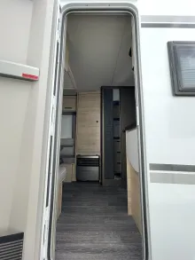 Fahrzeugbild Weinsberg CaraOne EDITION HOT 480 EU #7