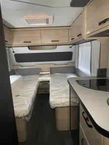 Fahrzeugbild Weinsberg CaraOne EDITION HOT 480 EU #9