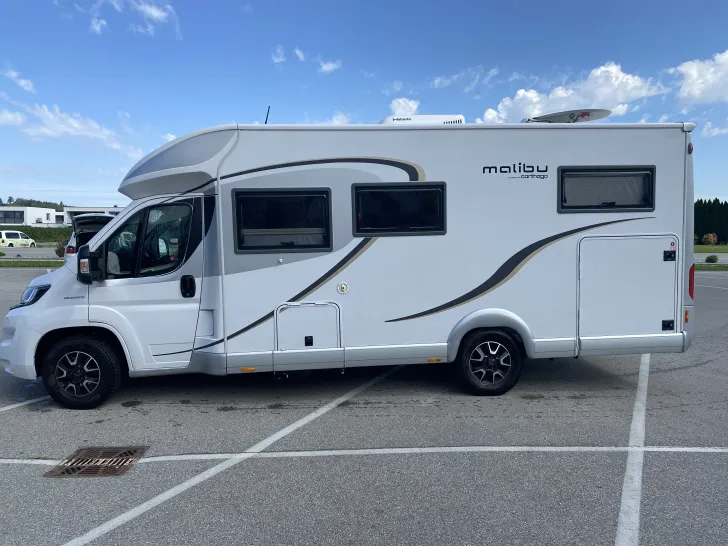 Fahrzeugbild Malibu T 460 LE #1