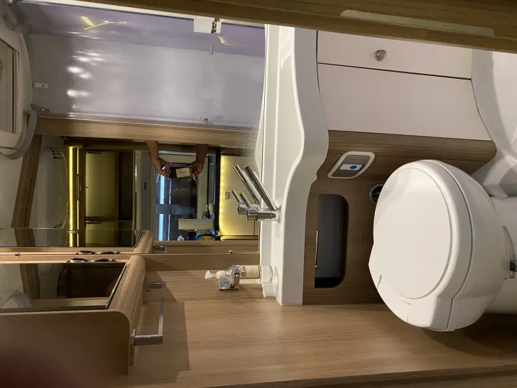 Fahrzeugbild Malibu T 460 LE #9