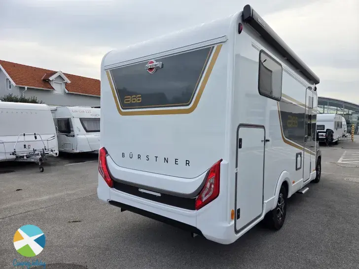 Schräg Hinten Bürstner B66 690 TD