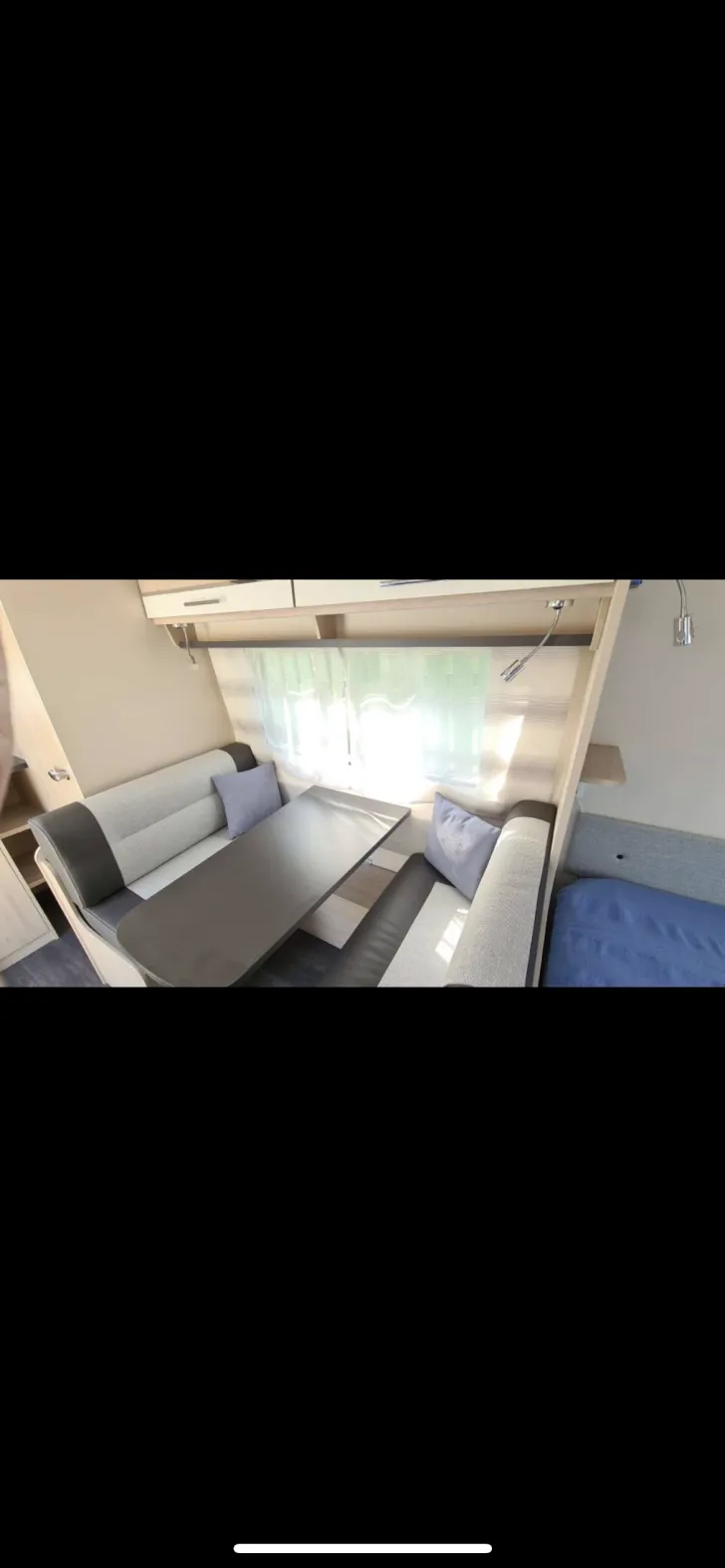 Grundriss Nacht Caravelair Antares 400 Style Sehr gepflegt