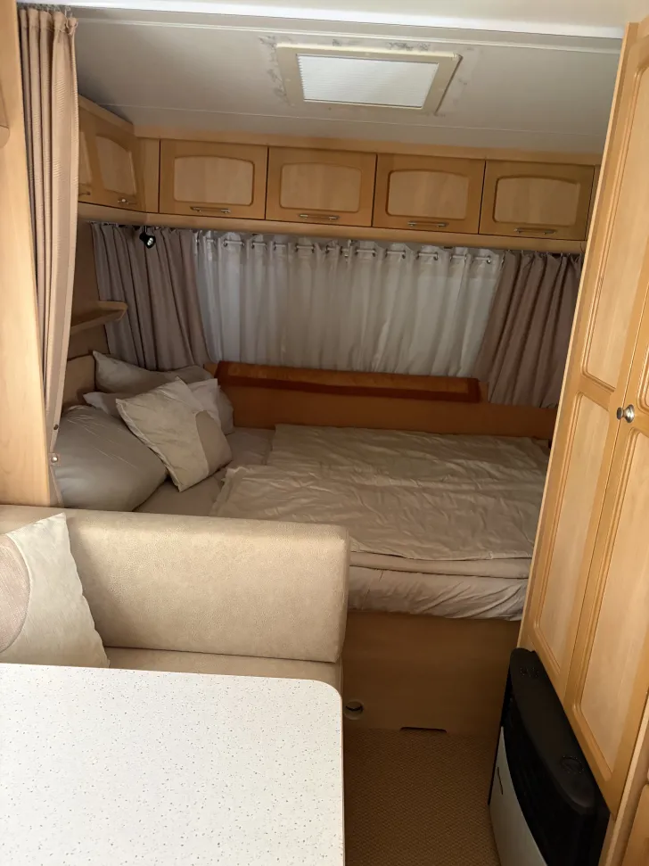 Fahrzeugbild Bürstner Ventana 490 TK Avantgarde #3
