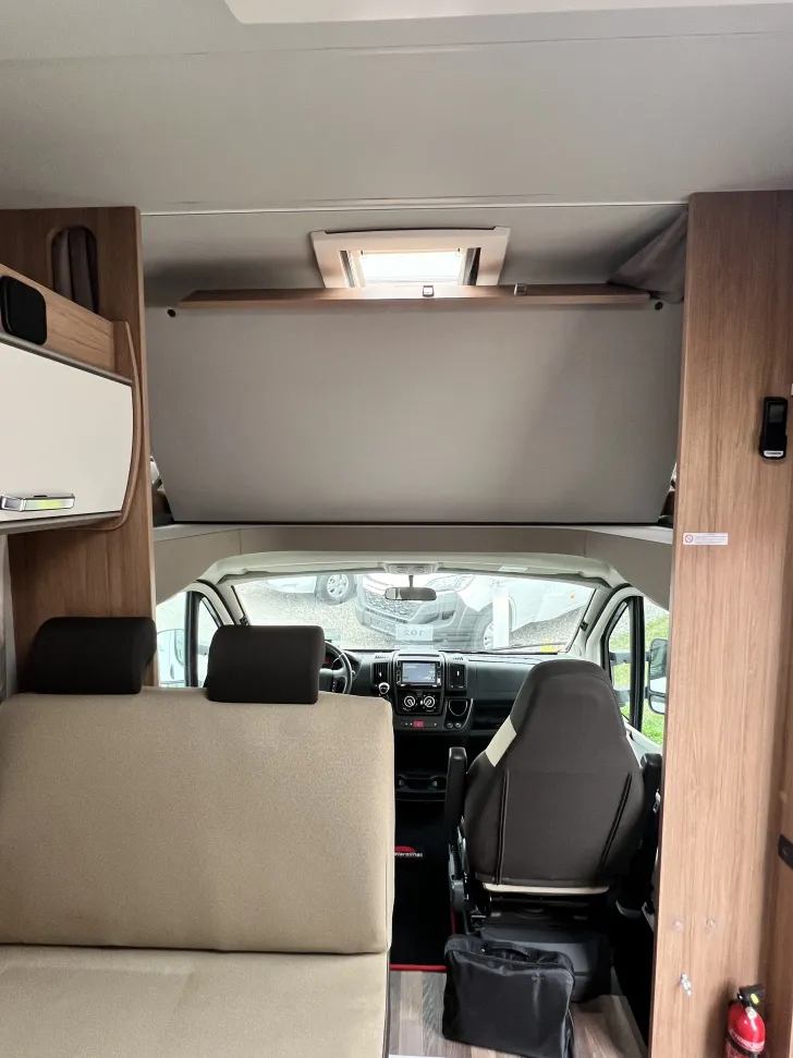 Fahrzeugbild Weinsberg CaraHome 600 DKG - AUTOMATIK - #19