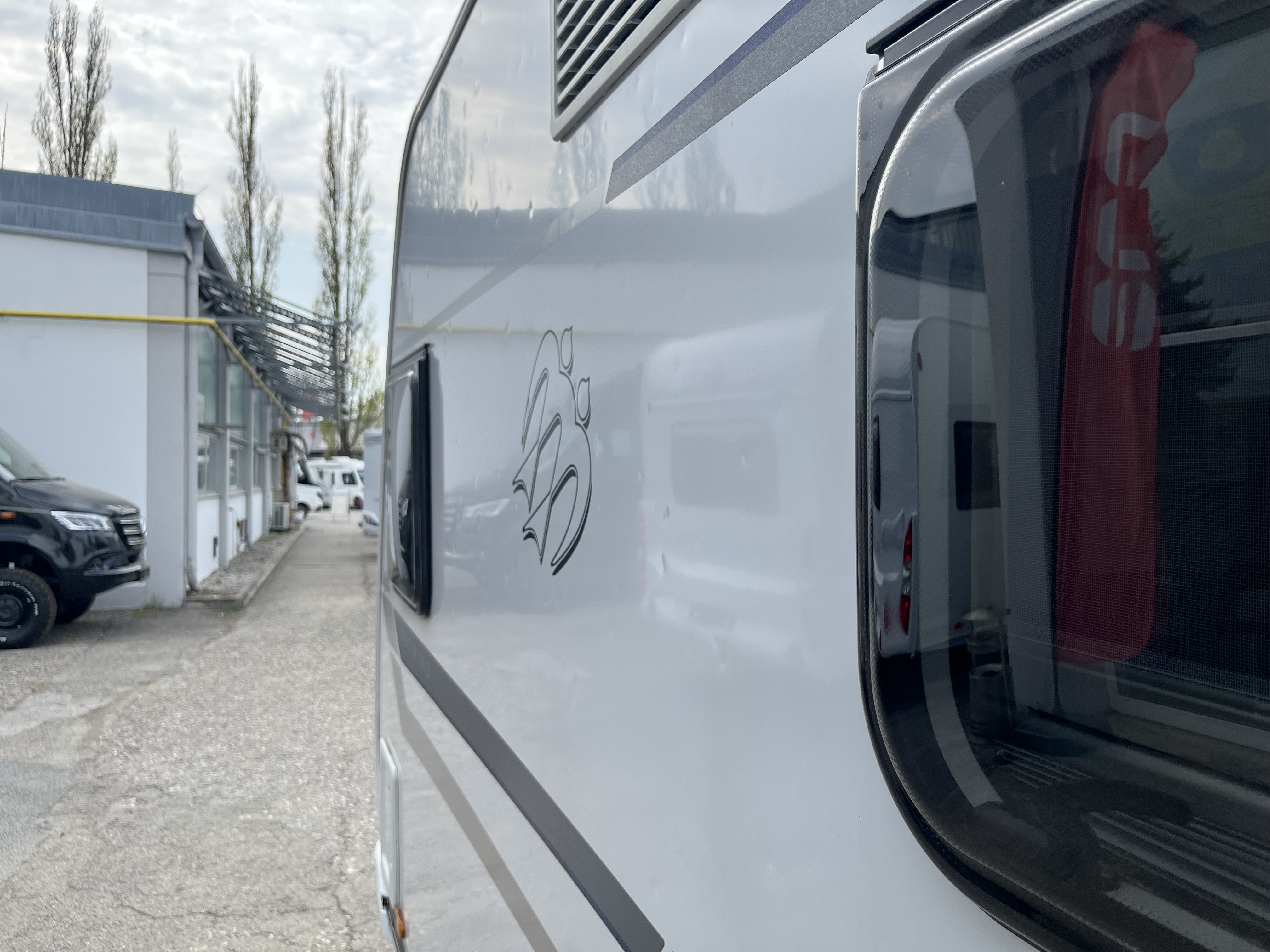 Knaus Südwind 450 FU - Bild 4