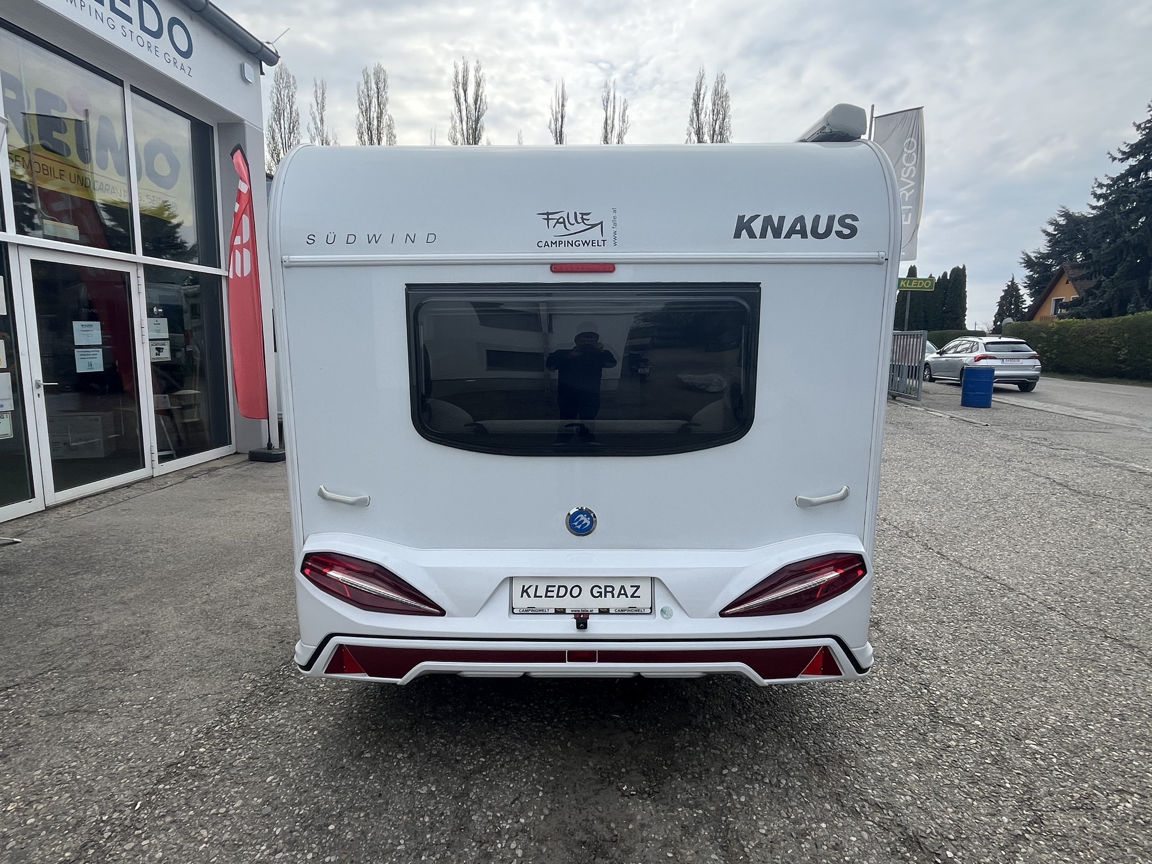 Knaus Südwind 450 FU - Bild 8