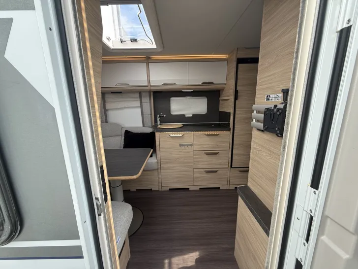 Fahrzeugbild Knaus Südwind 450 FU #14