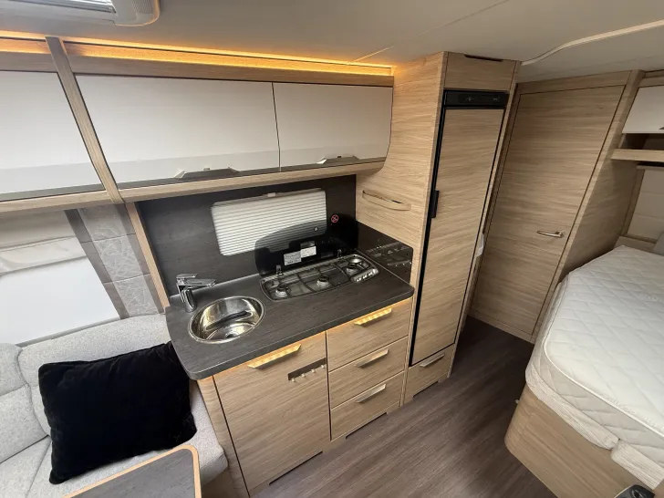 Fahrzeugbild Knaus Südwind 450 FU #18
