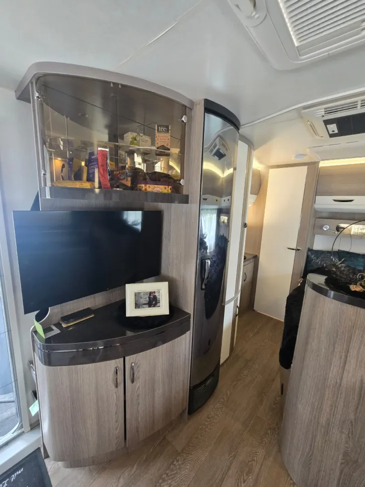 Fahrzeugbild Hobby Prestige 720 KWFU Top Zustand #9