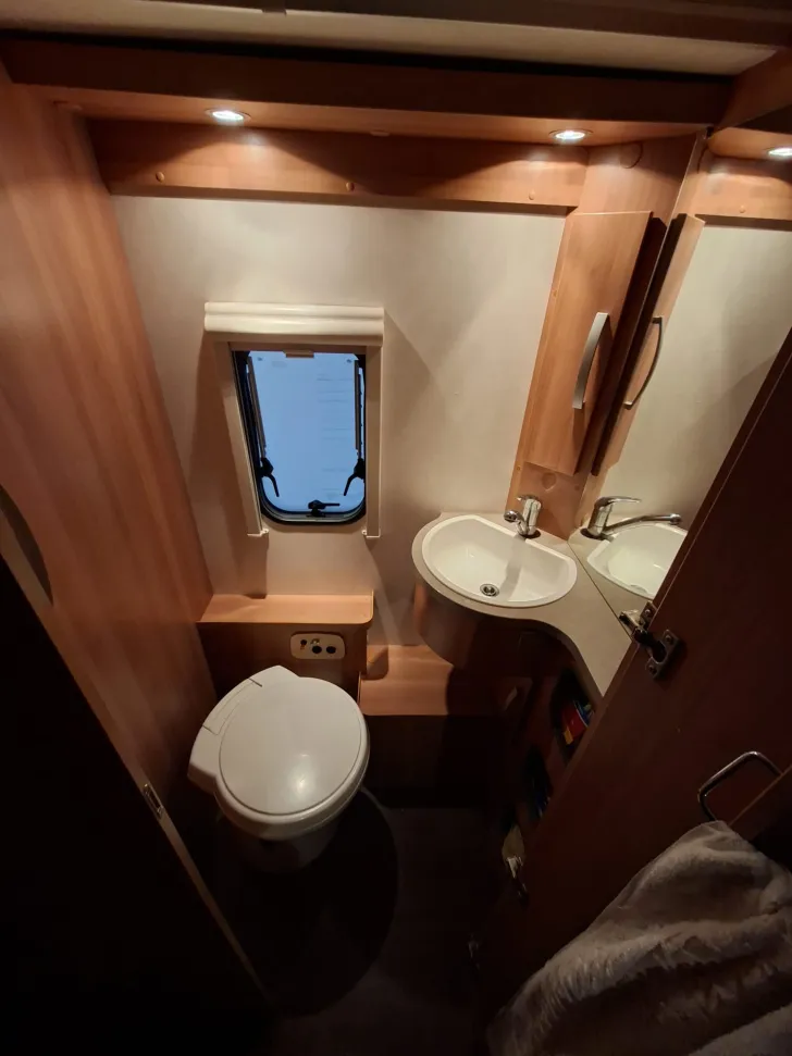 Fahrzeugbild Hymer Eriba Feeling 380 #7