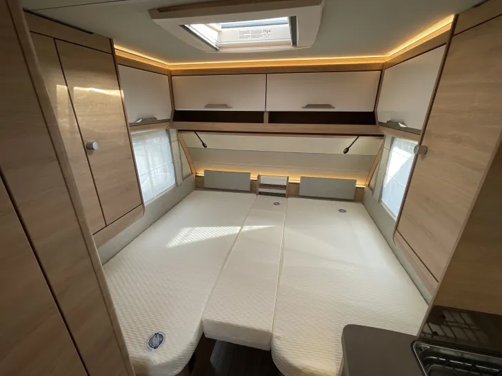 Fahrzeugbild Knaus Südwind 460 EU 60 Years #15