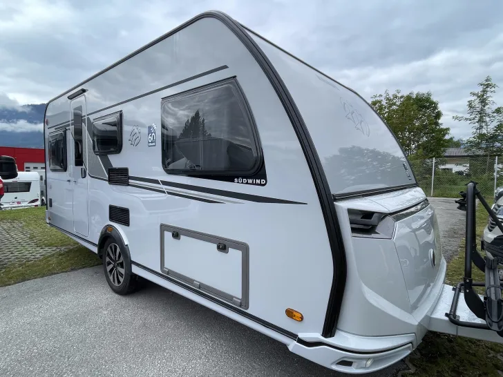Fahrzeugbild Knaus Südwind 460 EU 60 Years #4