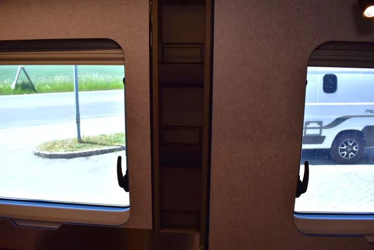 Fahrzeugbild Hymer GT-S 685 Face-to-Face, Raumbad, Autom. #32