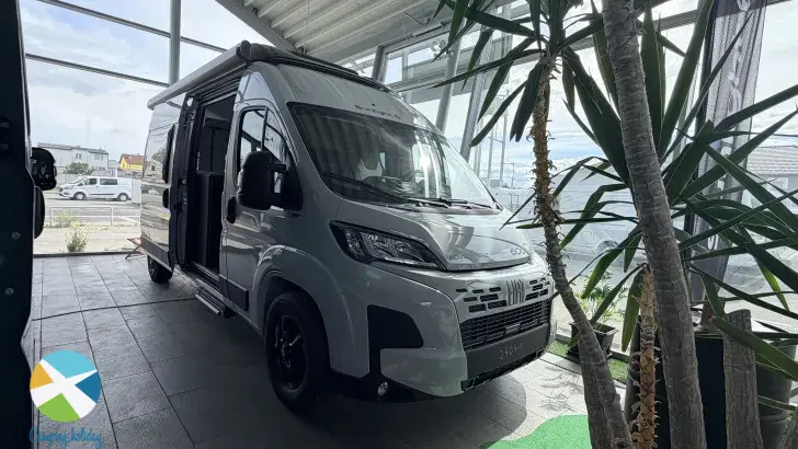 Schräg Vorne Sunlight Camper Van CLIFF 600 Adventure Edition RT