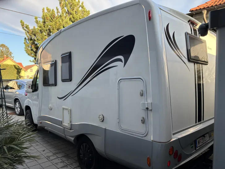 Fahrzeugbild P.L.A. Plasy Teilintegrierte P 60 #3