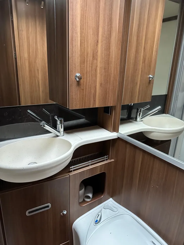 Fahrzeugbild Hymer Eriba Nova S 540 Sehr gepflegt, nur 2 Sommer in #7