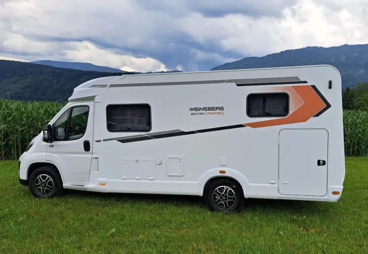 Frontal Hinten Weinsberg CaraCompact EDITION PEPPER 600 MEG -VERKAUFT-