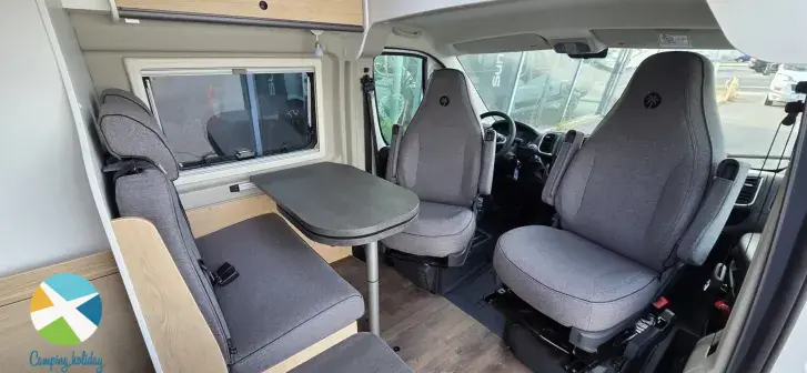Etagenbetten Sunlight Camper Van Cliff 600
