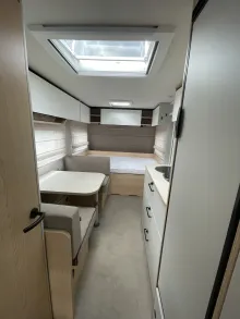 Fahrzeugbild LMC Style 490 K #26