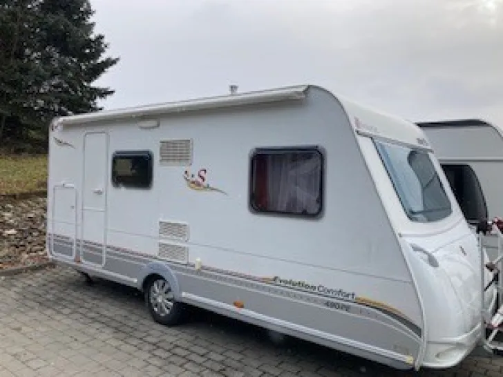 Fahrzeugbild Sterckeman Evolution 490 PE Wir verkaufen unseren Wohnwage #2