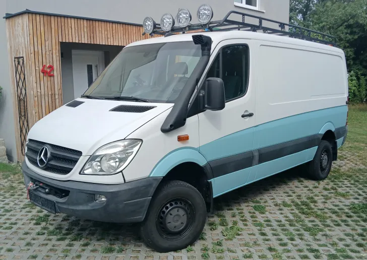 Grundriss Tag Mercedes-Benz Sprinter 4x4