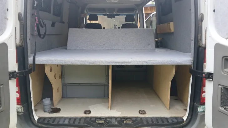 Fahrzeugbild Mercedes-Benz Sprinter 4x4 #11