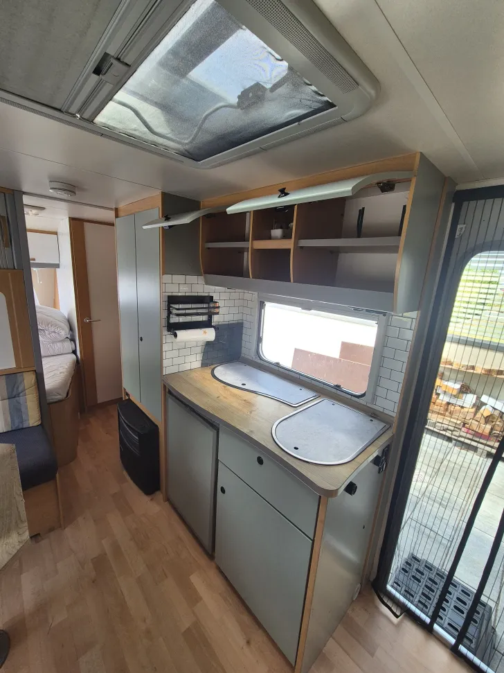 Fahrzeugbild Knaus Südwind 550 FSK #3